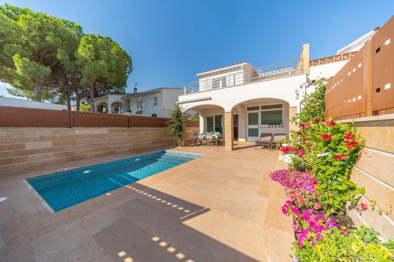 Villa Holiday Home Bruna L'Escala